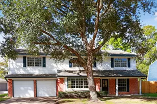 133 Cherry Tree Ln, Friendswood, TX 77546 - Photo 1