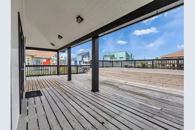 4907 Jolly Roger Road, Jamaica Beach, TX 77554 - Photo 16