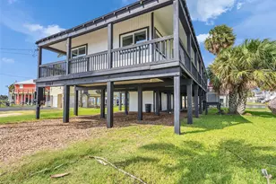 4907 Jolly Roger Rd, Jamaica Beach, TX 77554 - Photo 6