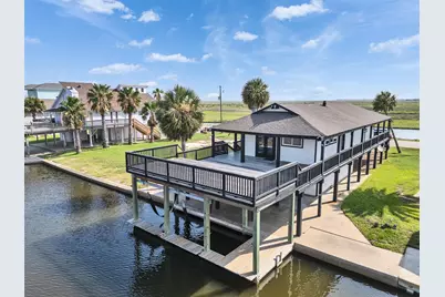 4907 Jolly Roger Road, Jamaica Beach, TX 77554 - Photo 4