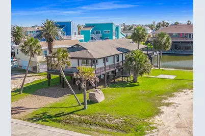 4907 Jolly Roger Road, Jamaica Beach, TX 77554 - Photo 6