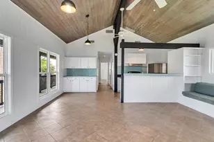 4907 Jolly Roger Rd, Jamaica Beach, TX 77554 - Photo 22