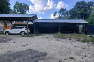 2845 Washington Dr, Houston, TX 77038 - Photo 12