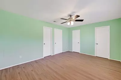 8462 Leawood Boulevard, Houston, TX 77072 - Photo 26