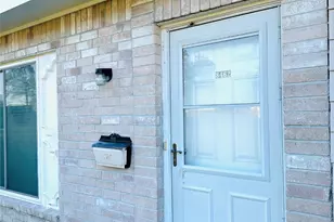 8462 Leawood Blvd, Houston, TX 77072 - Photo 2