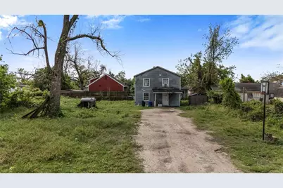 1104 Charnwood Street, Houston, TX 77022 - Photo 1
