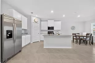 2322 E Winding Pnes Dr, Tomball, TX 77375 - Photo 22