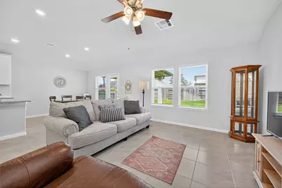 2322 E Winding Pines Drive, Tomball, TX 77375 - Photo 10