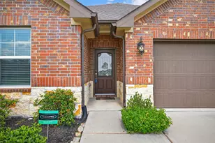2322 E Winding Pnes Dr, Tomball, TX 77375 - Photo 4