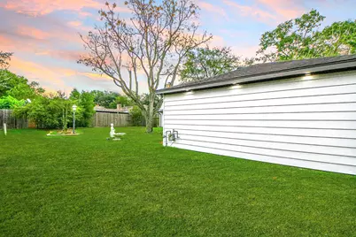 14406 Burgoyne Road, Houston, TX 77077 - Photo 46