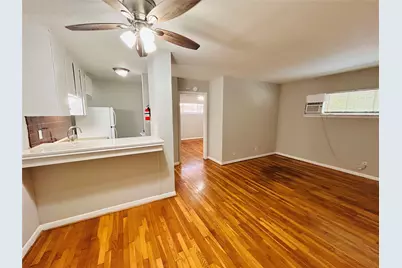 8803 Timberside #13, Houston, TX 77025 - Photo 1
