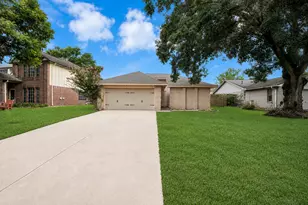 2714 Blue Mist Dr, Sugar Land, TX 77498 - Photo 32