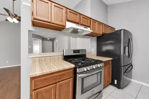 2714 Blue Mist Dr, Sugar Land, TX 77498 - Photo 10