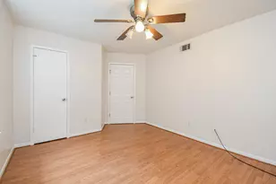 3007 Creekview Dr, Missouri City, TX 77459 - Photo 12