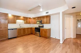 3007 Creekview Dr, Missouri City, TX 77459 - Photo 6