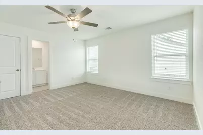 322 Freeman Boulevard, West Columbia, TX 77486 - Photo 22