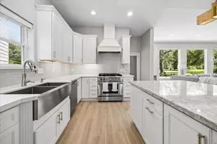14115 Heatherfield Dr, Houston, TX 77079 - Photo 12