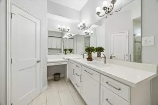 14115 Heatherfield Dr, Houston, TX 77079 - Photo 16
