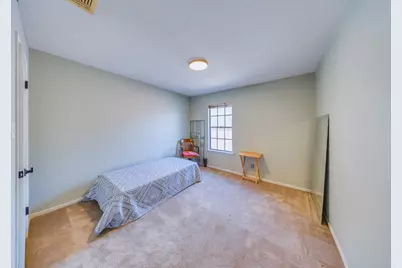 7505 Memorial Woods Drive #B13, Houston, TX 77024 - Photo 28