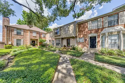 7505 Memorial Woods Drive #B13, Houston, TX 77024 - Photo 4