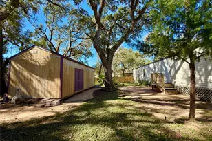 210 Lake Dr, Oyster Creek, TX 77541 - Photo 22