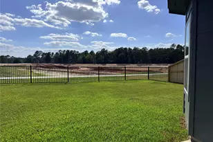 16266 Parish Pointe Ct, Conroe, TX 77302 - Photo 32