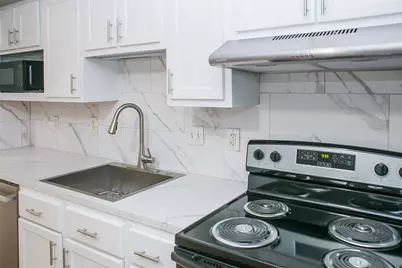 12900 Walden Road #220B, Montgomery, TX 77356 - Photo 8