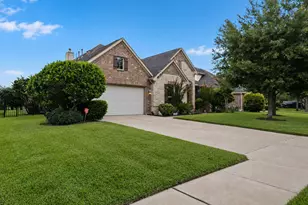 7935 Lake Commons Dr, Rosenberg, TX 77469 - Photo 8