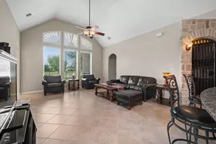 7935 Lake Commons Dr, Rosenberg, TX 77469 - Photo 2