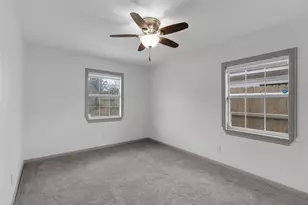 2934 Robertson St, Houston, TX 77009 - Photo 18