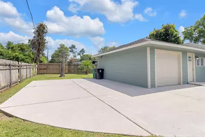 2934 Robertson Street, Houston, TX 77009 - Photo 22
