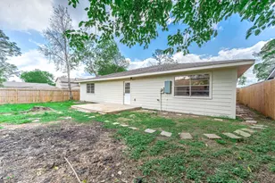10402 Rancho Bernardo Ln, Sugar Land, TX 77498 - Photo 28