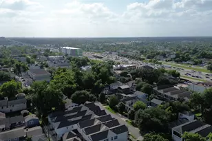 828 E 28th St, Houston, TX 77009 - Photo 46