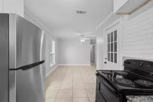 4816 Westmore, Orange, TX 77630 - Photo 10