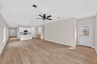640 Levine Court, Conroe, TX 77316 - Photo 6