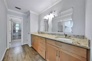 652 N Eldridge Pkwy, Houston, TX 77079 - Photo 16
