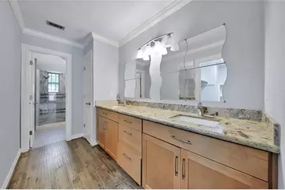652 N Eldridge Parkway, Houston, TX 77079 - Photo 16