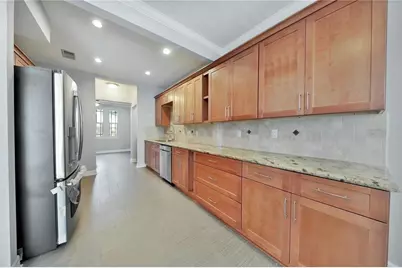 652 N Eldridge Parkway, Houston, TX 77079 - Photo 10