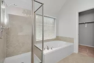 2823 Woodland Glen Ln, Conroe, TX 77385 - Photo 12