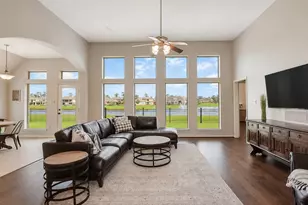 2823 Woodland Glen Ln, Conroe, TX 77385 - Photo 4