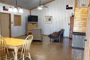 582 Peach St, Matagorda, TX 77457 - Photo 6