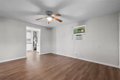 2328 Boss Street #B, La Marque, TX 77568 - Photo 2