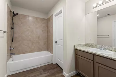 299 Red Clover, Livingston, TX 77351 - Photo 18