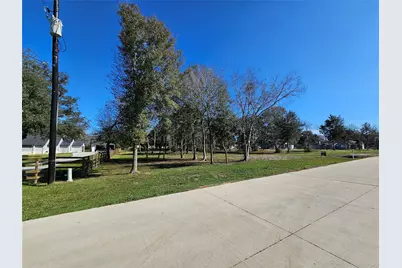 4607 Shadow Pond Lane, Alvin, TX 77511 - Photo 8