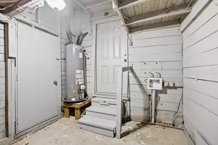 211 E 4th St, Deer Park, TX 77536 - Photo 34