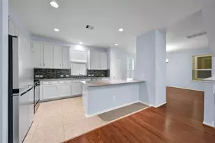 3308 Home Point Dr, Houston, TX 77091 - Photo 8