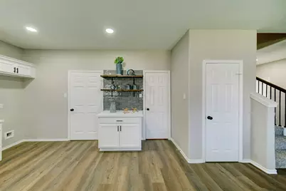 3040 Sweet Gum Bay Court, Dickinson, TX 77539 - Photo 8