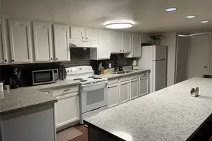 2118 Strand St, Galveston, TX 77550 - Photo 2