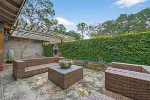 10034 Meadow Lake Ln, Houston, TX 77042 - Photo 48