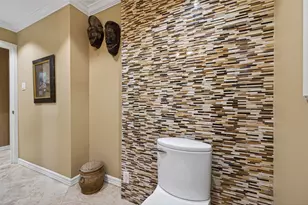 10034 Meadow Lake Ln, Houston, TX 77042 - Photo 36